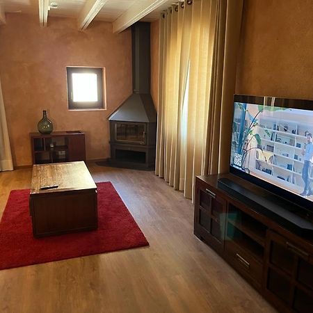 Comanegra Apartment Castellfollit de la Roca Ngoại thất bức ảnh